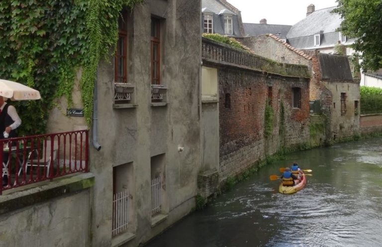 French-Living-Blingel-Kayak